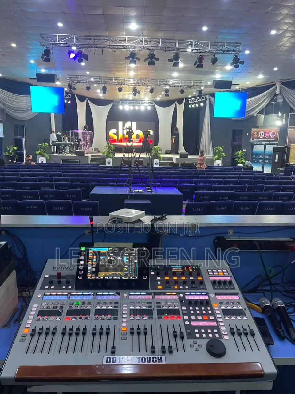 Indoor LED Screen