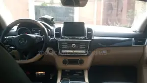 Mercedes-Benz GLE-Class 2018 White