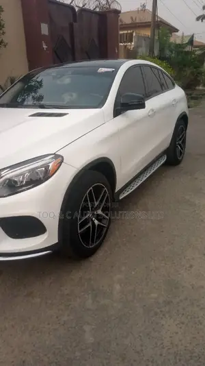 Mercedes-Benz GLE-Class 2018 White