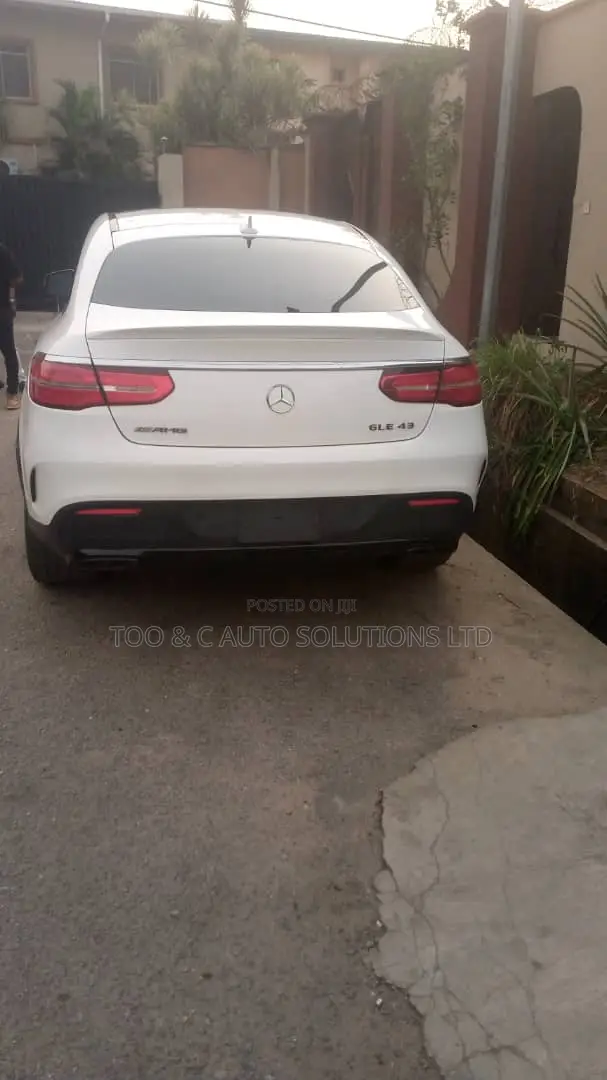 Mercedes-Benz GLE-Class 2018 White