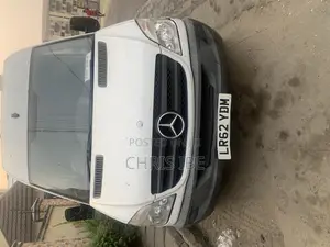 Mercedes-Benz Sprinter 2012 White