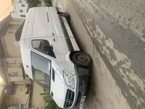 Mercedes-Benz Sprinter 2012 White