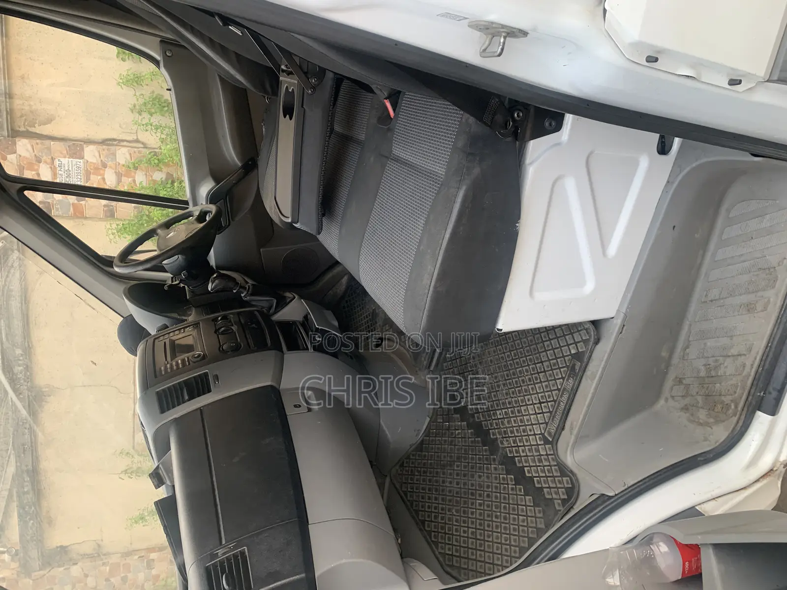 Mercedes-Benz Sprinter 2012 White