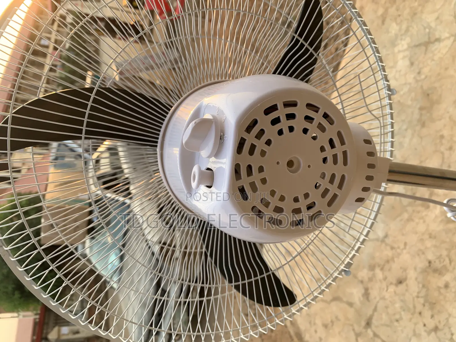 Fada Standing Fan 18 Inchs