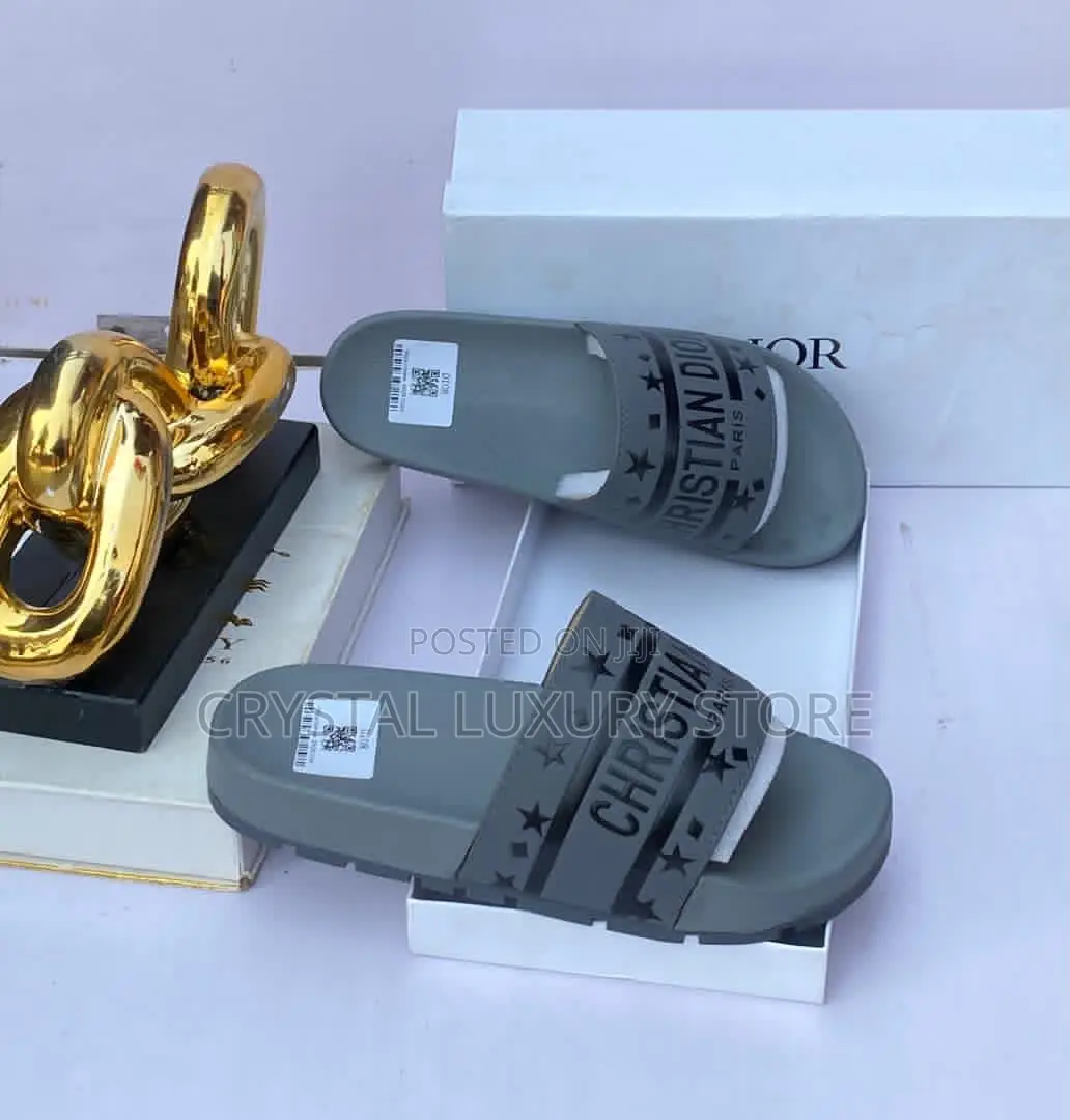High Quality Luxury Men Slides