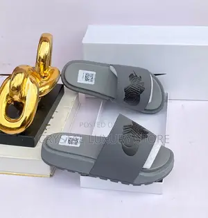 High Quality Luxury Men Slides