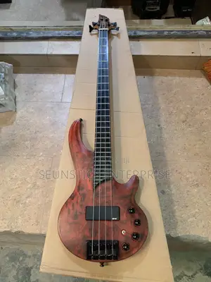 Quality Cort Curbow 4 String Active Bass Guitar