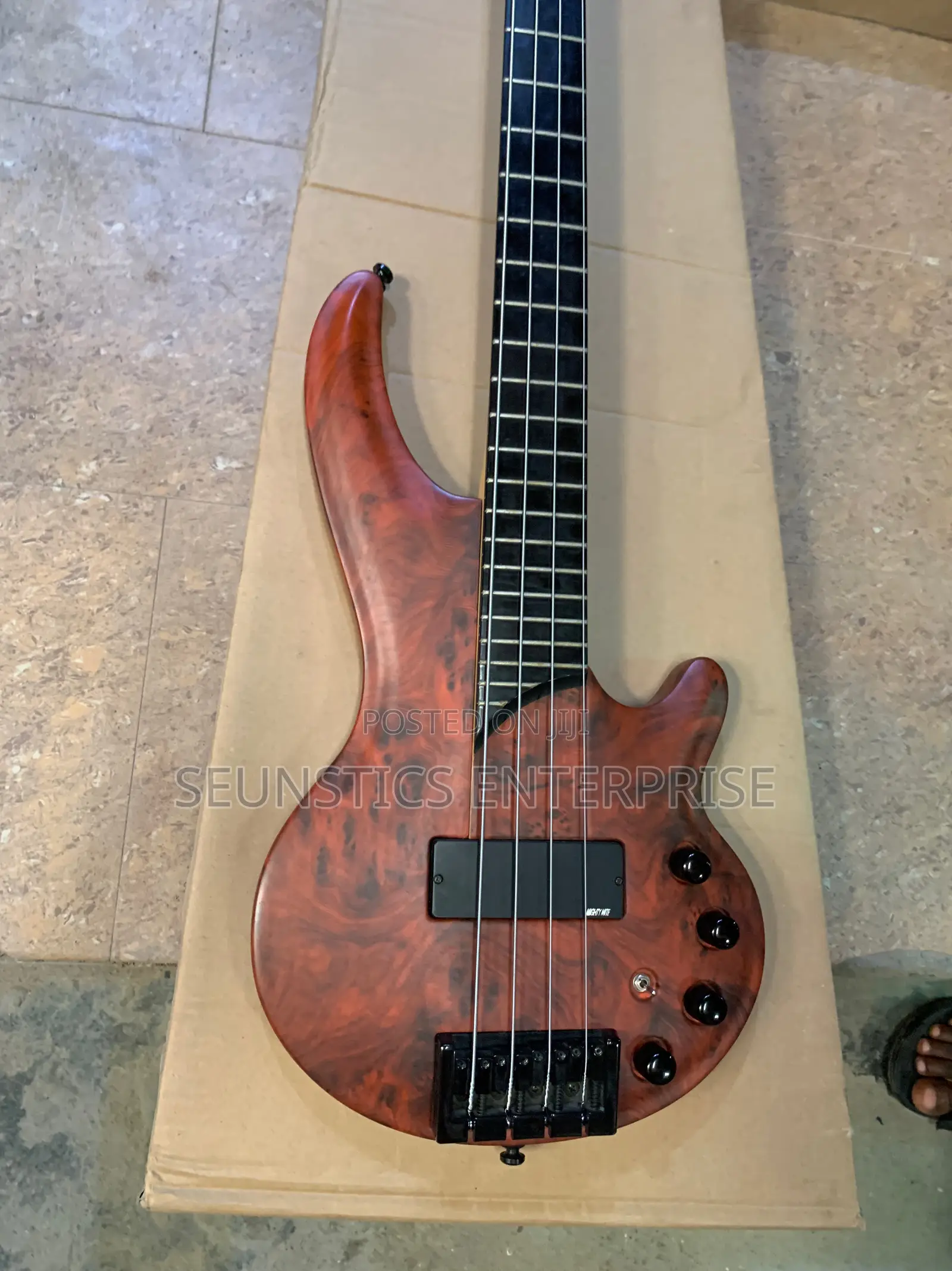 Quality Cort Curbow 4 String Active Bass Guitar