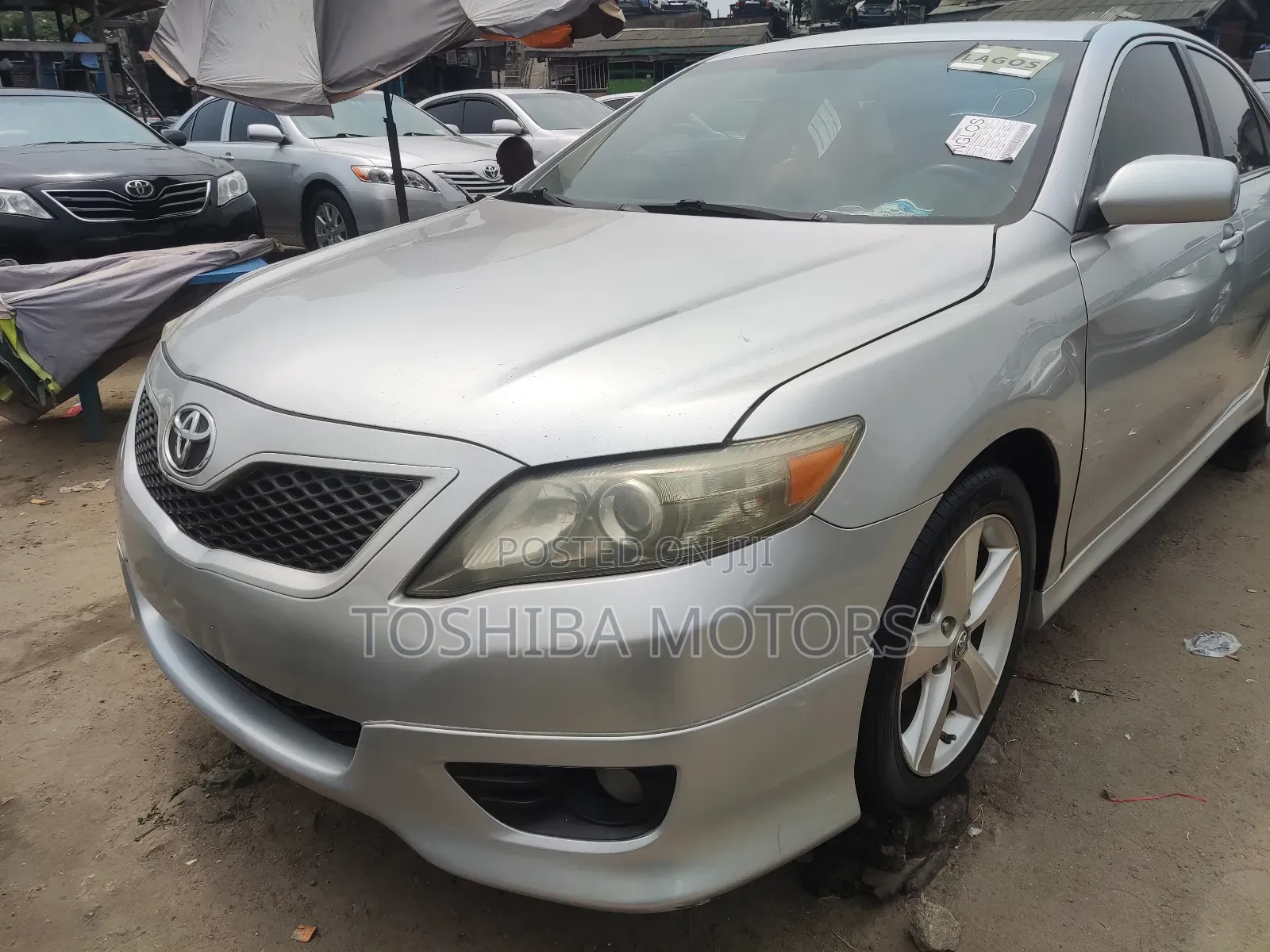 Toyota Camry 2011 Silver