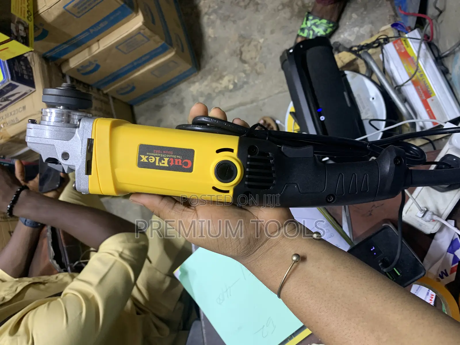 Cut Flex Angle Grinder