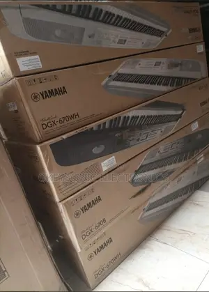 D G X 670wh Keyboad