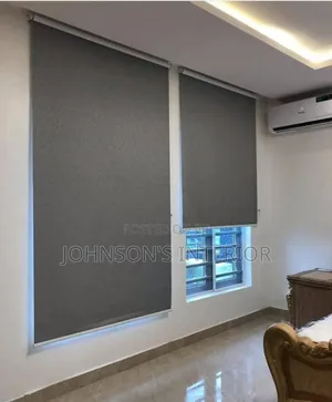 Roller Blind (Blackout)