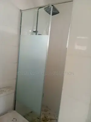 Side to Side Fixes Glass