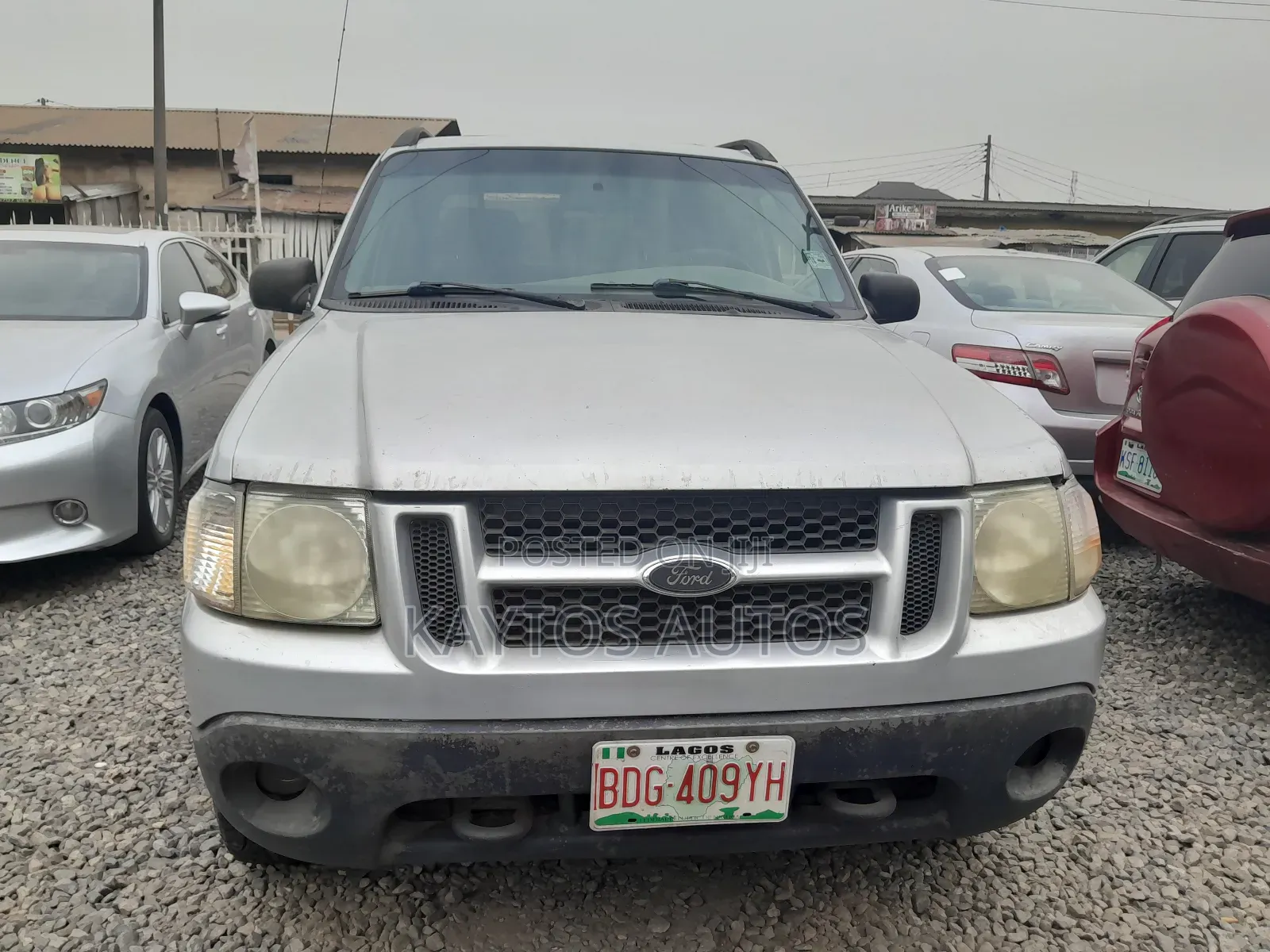 Ford Explorer Sport Trac 2001 Silver