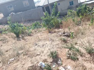Land for Sale Size 40/70