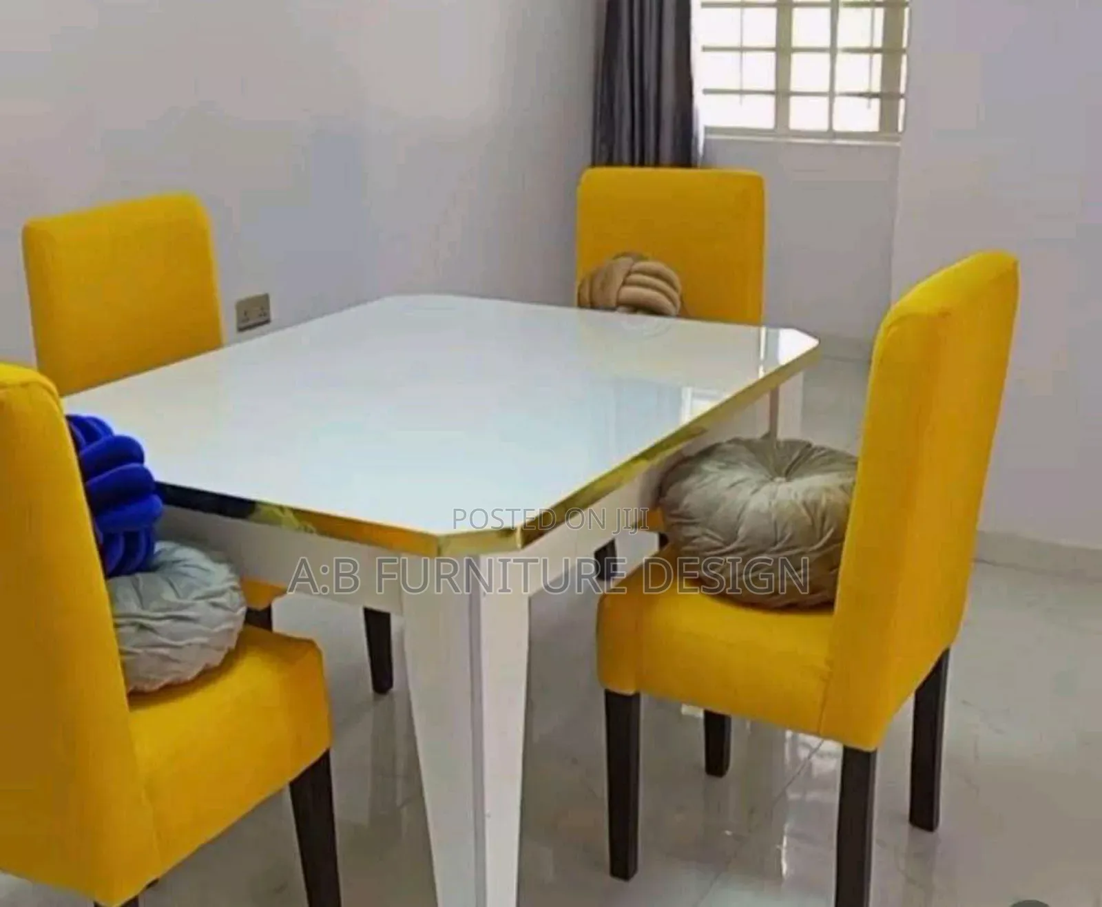 4 Set of Dining Chairs