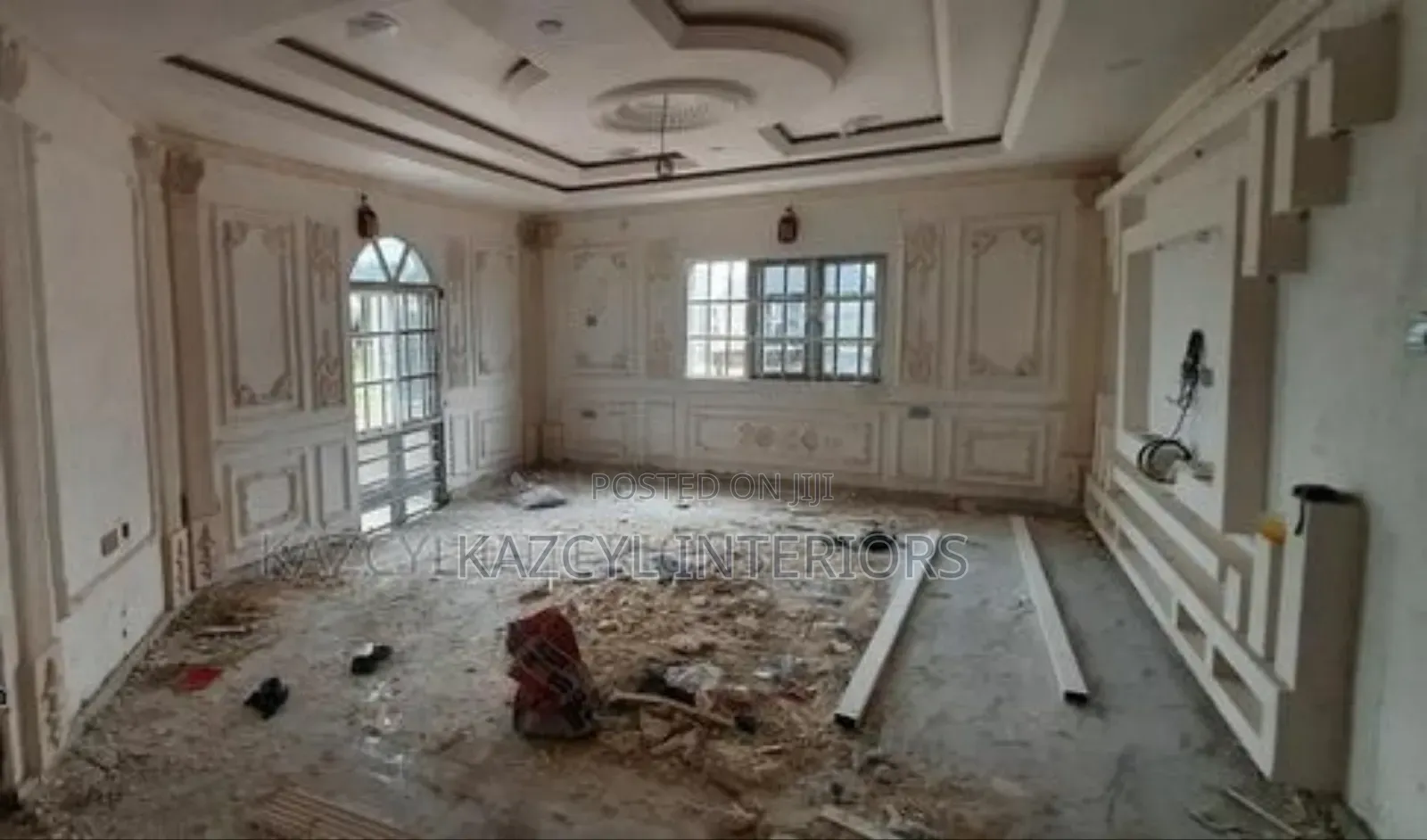 Pop Cornice Design and Wainscotting