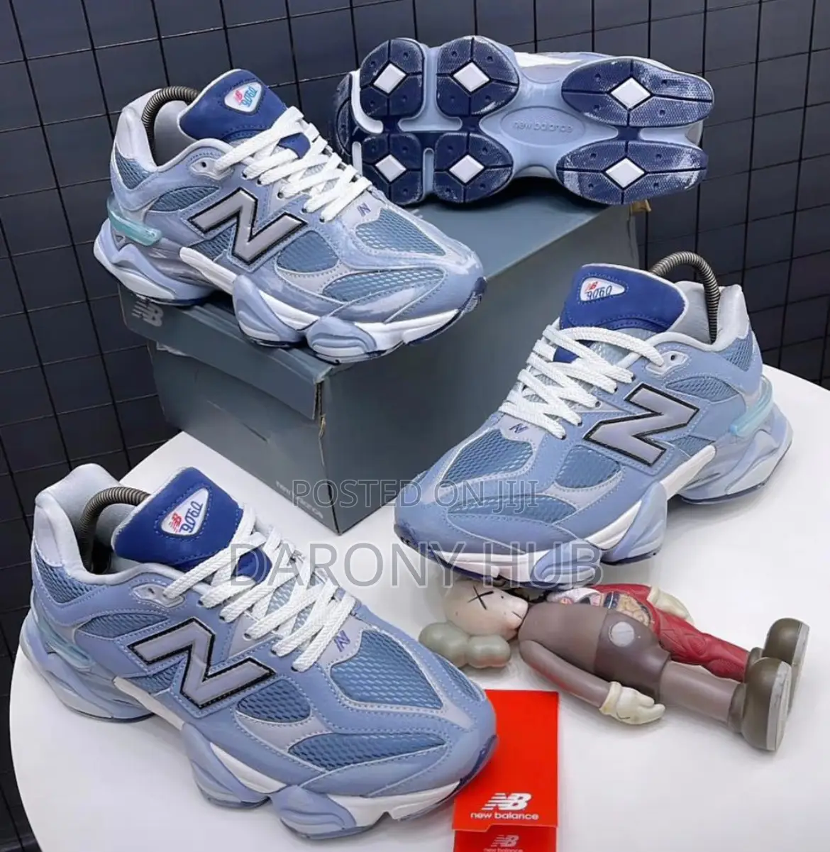Best Quality NEWBALANCE Classy Unisex Sneakers