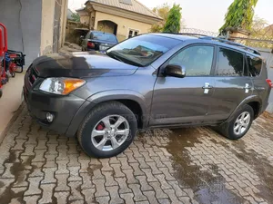Toyota RAV4 2010 Gray