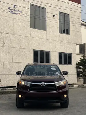 Photo - Toyota Highlander 2014 Burgundy