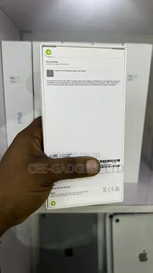 New Apple iPhone 16 Plus 256 GB Black
