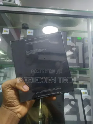 New Samsung Galaxy Z Fold6 256 GB Rose Gold