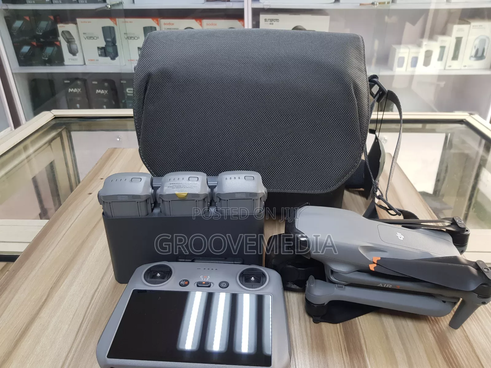 DJI Air 3 Flymore Combo