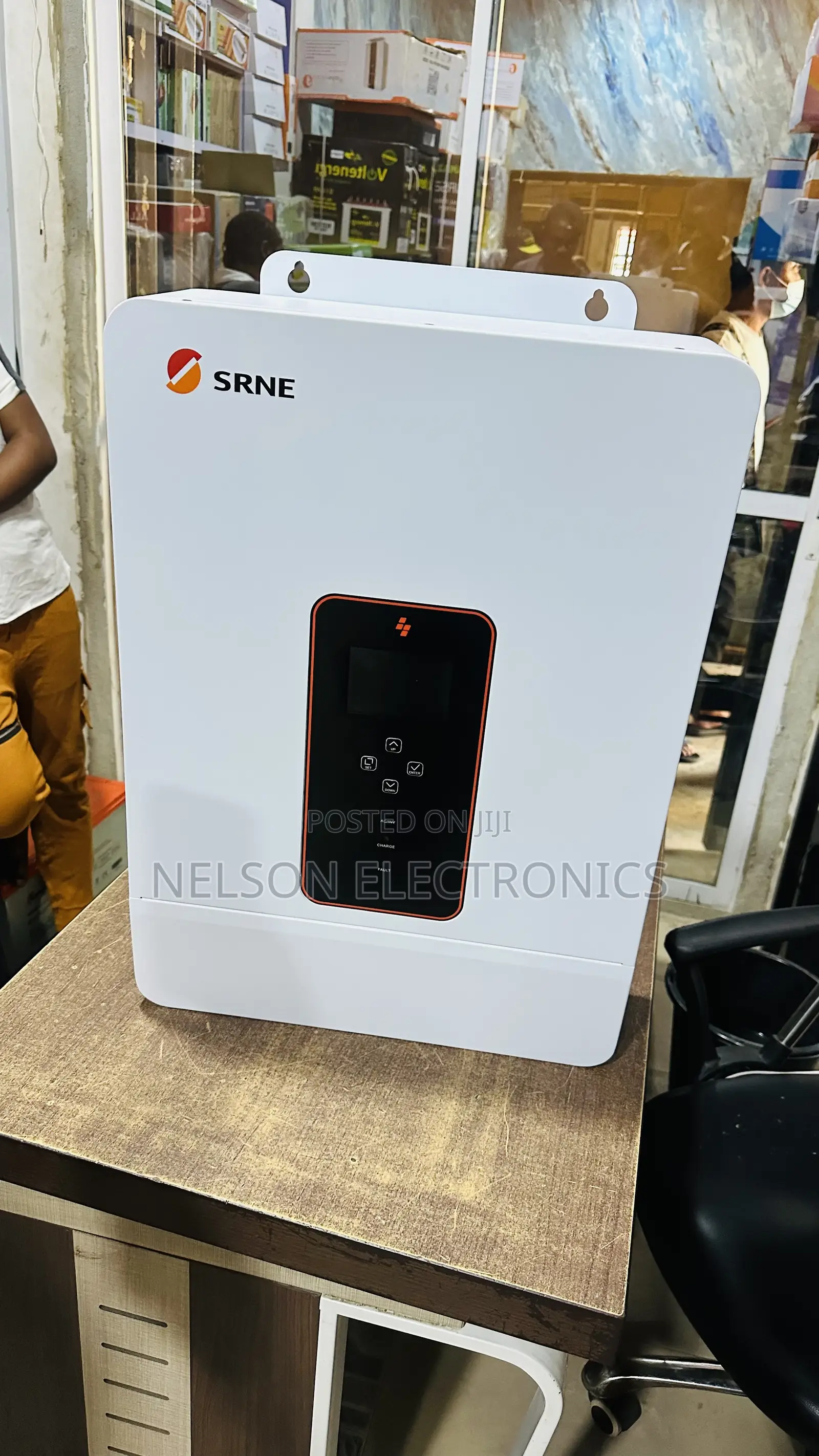 SRNE 12kva Inverter 3 Phase With 200A Charge Controller 2