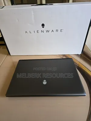 New Laptop Alienware M16 R2 32GB Intel Core Ultra 7 SSD 1T