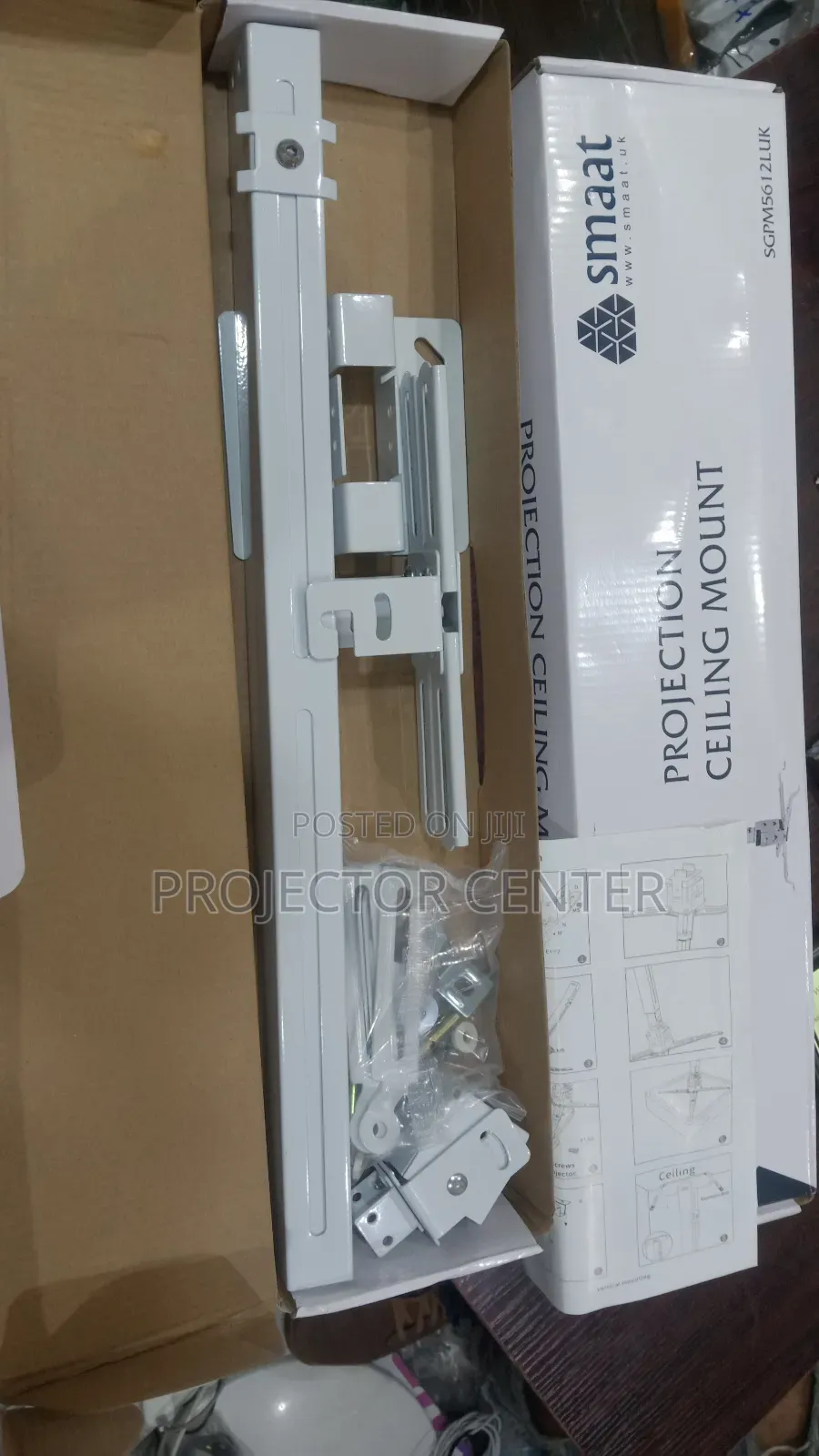 Projector Ceiling Mount/Hanger (Height 4ft)