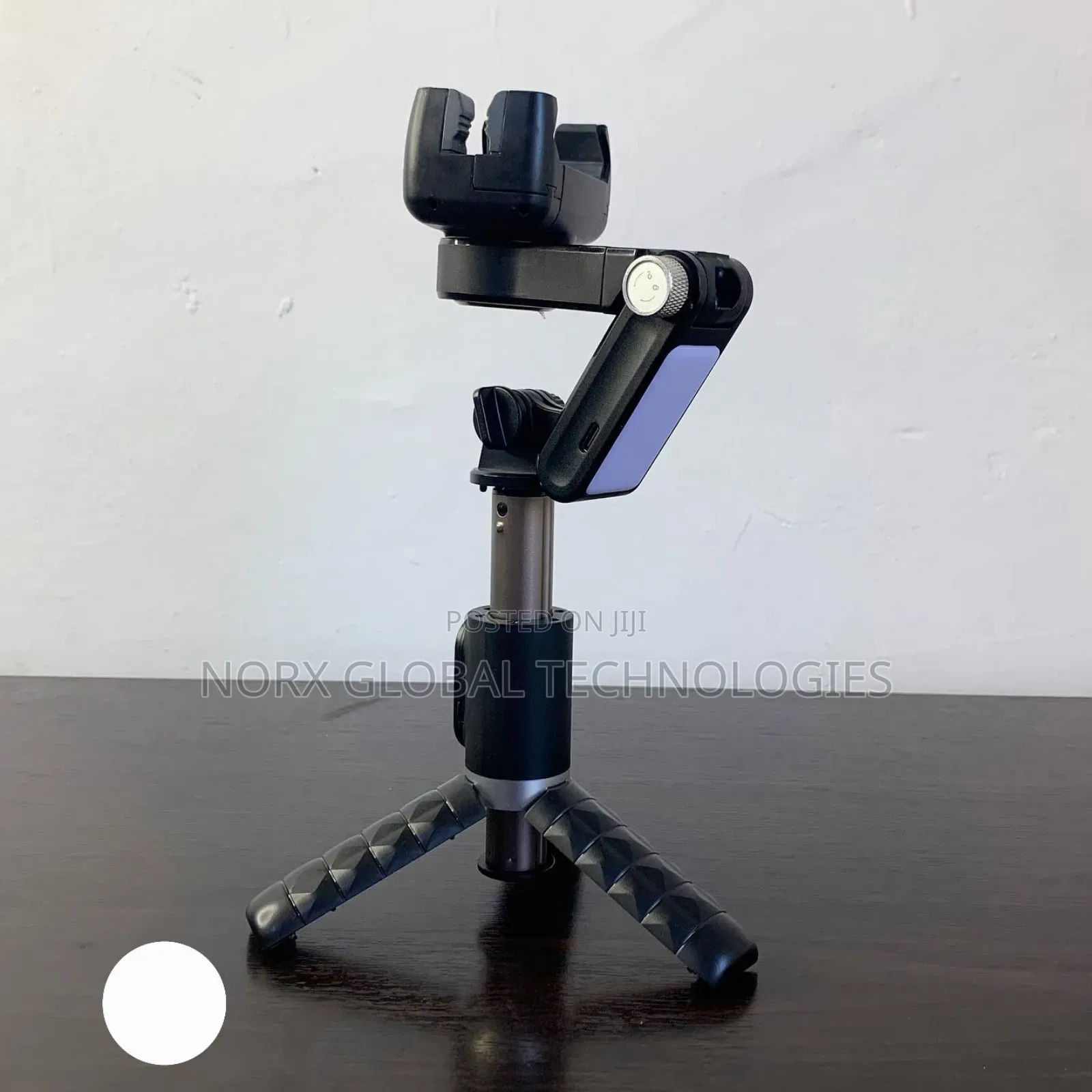 Q18 Desktop Tripod Gimbal Stabilizer With Light