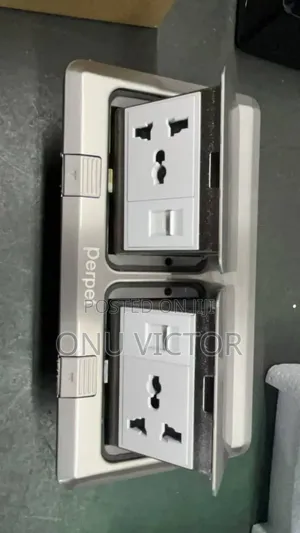 Table Floor Box
