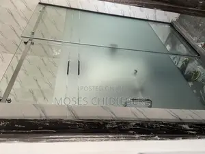 Glass Shower Cubicle (Enclosure)