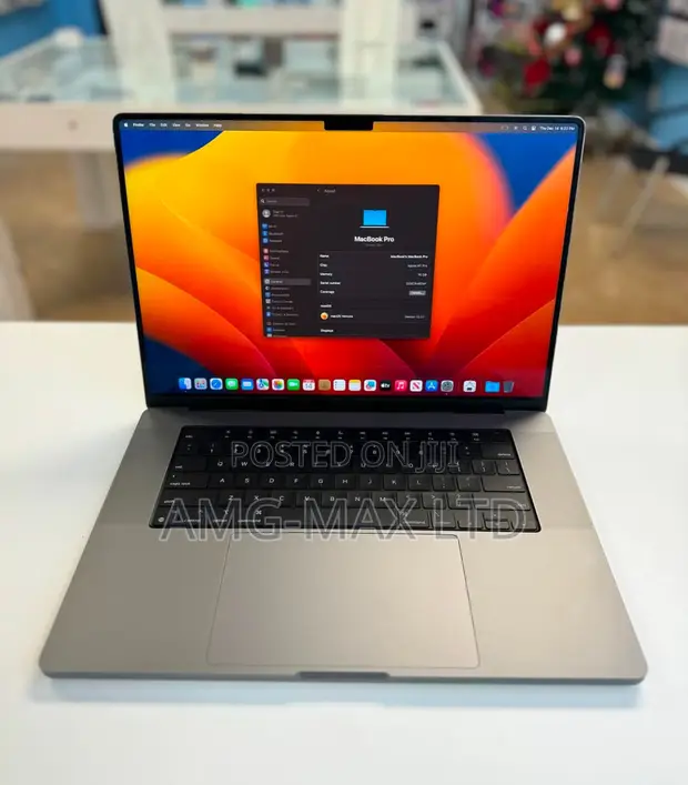 Laptop Apple MacBook Pro 2021 M1 32GB Apple M1 Max SSD 1T - AMG