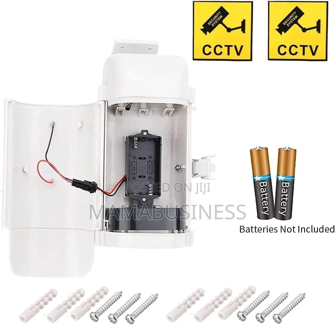 Solar Power CCTV Waterproof Realistic Camera + Flashing Led