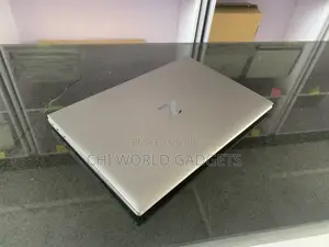Laptop HP ZBook Firefly 14 G7 16GB Intel Core I5 SSD 256GB