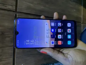 Oppo F15 256 GB Red