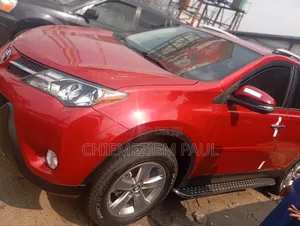 Photo - Toyota RAV4 2015 Red