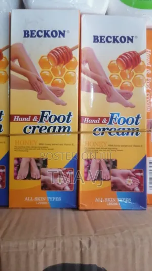 Photo - Hand and Foot Cream- Works for a Rough,Dry Hand