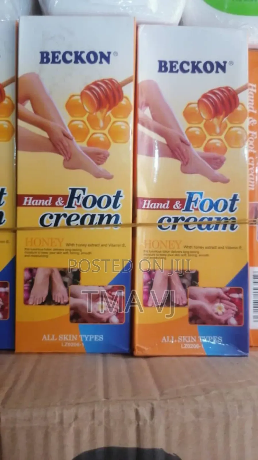Hand and Foot Cream- Works for a Rough,Dry Hand