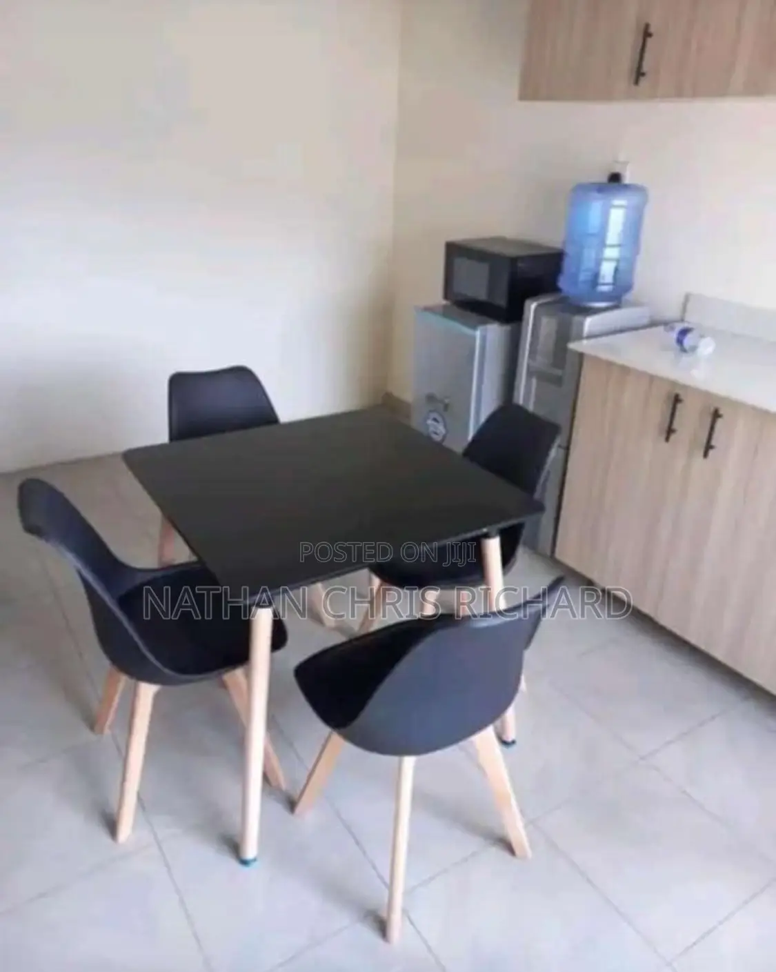 Simple Dining