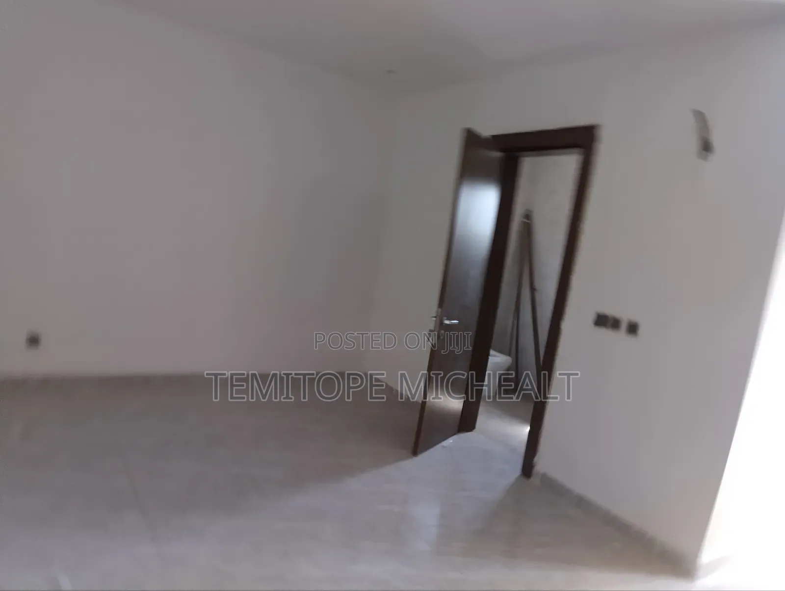 5bdrm Townhouse / Terrace in Asokoro By World for rent