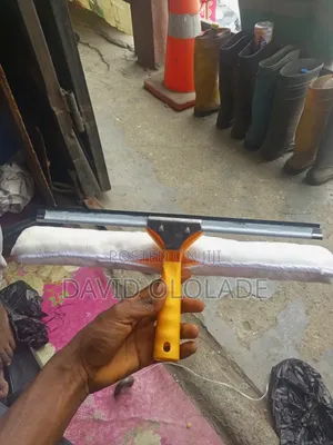 Industrial Glass Cleaner Wiper Hand