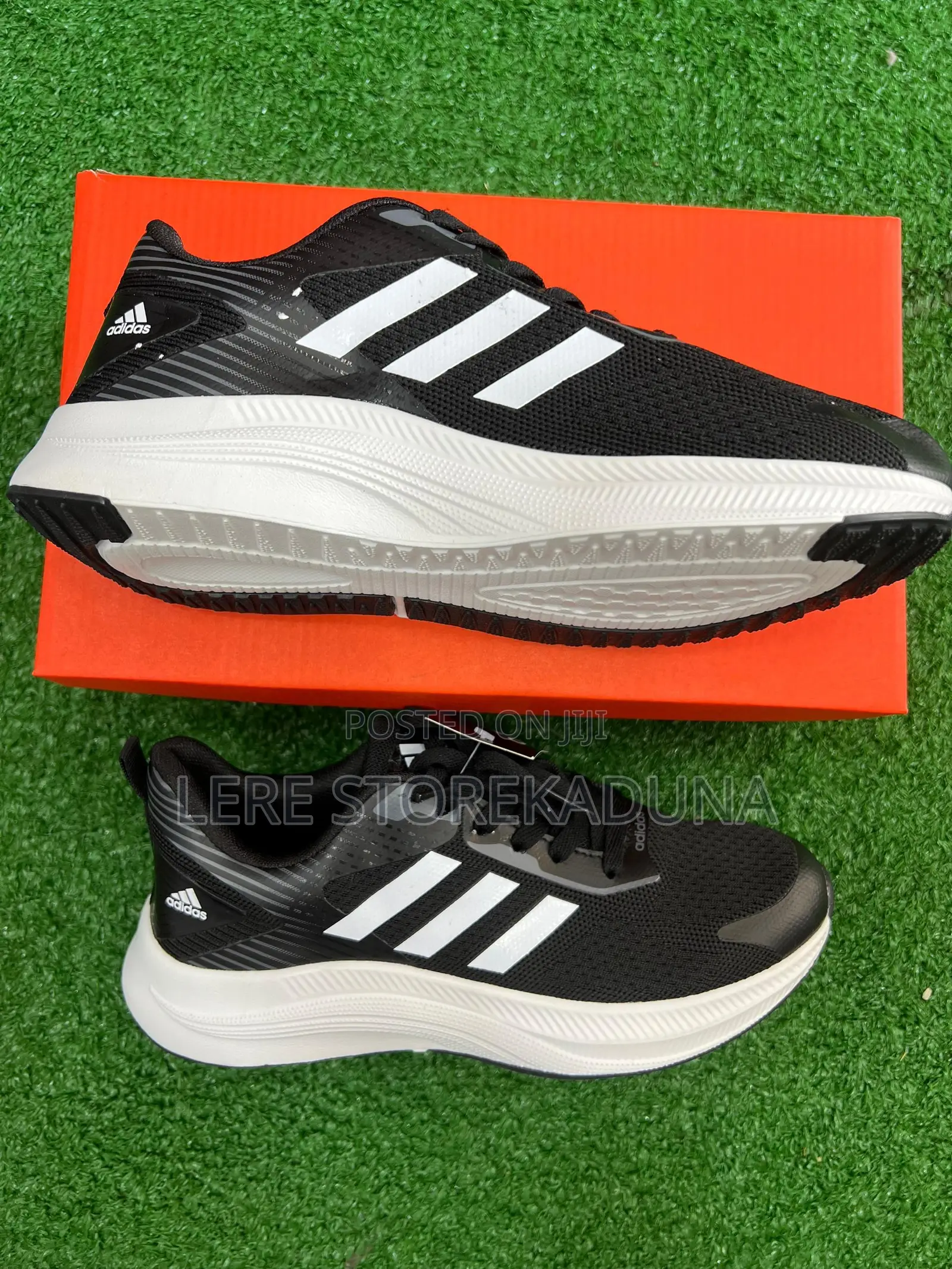 Original Jogging Canvas Available