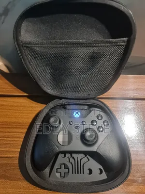 Photo - Xbox Elite Controller Series 2