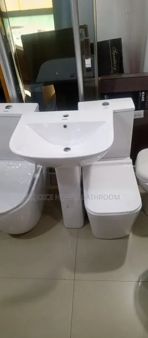 Executive Vstar Water Closet