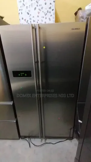 Side by Side Fridge and Freezer