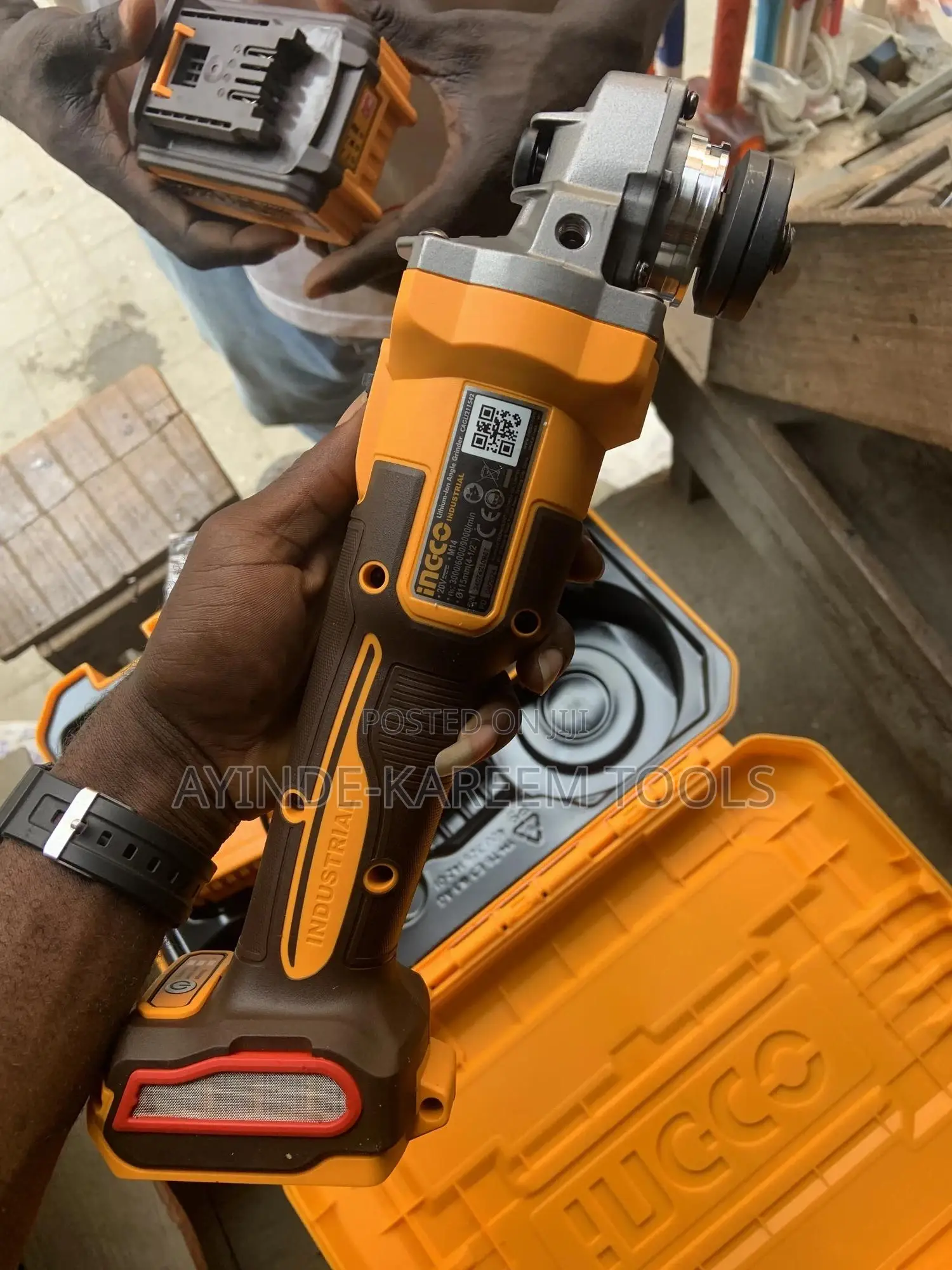 Cordless Angle Grinder 20v (115mm 4-1/2)