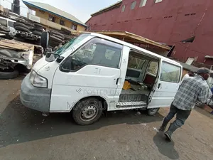 Mazda Bongo 2006 White