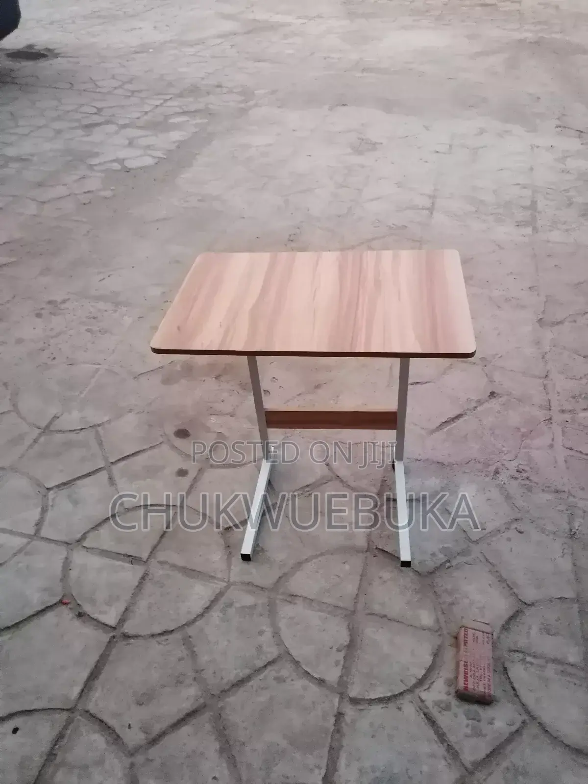 Medium Laptop Table Single